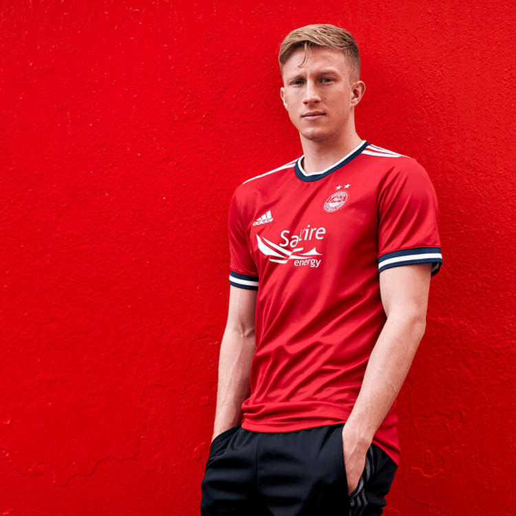 aberdeen-fc-21-22-aberdeen-fc-home-jersey-1623240188RM-product2.thumb.png.a47ab6088ca38d83df6e40e91cd81ebd.png